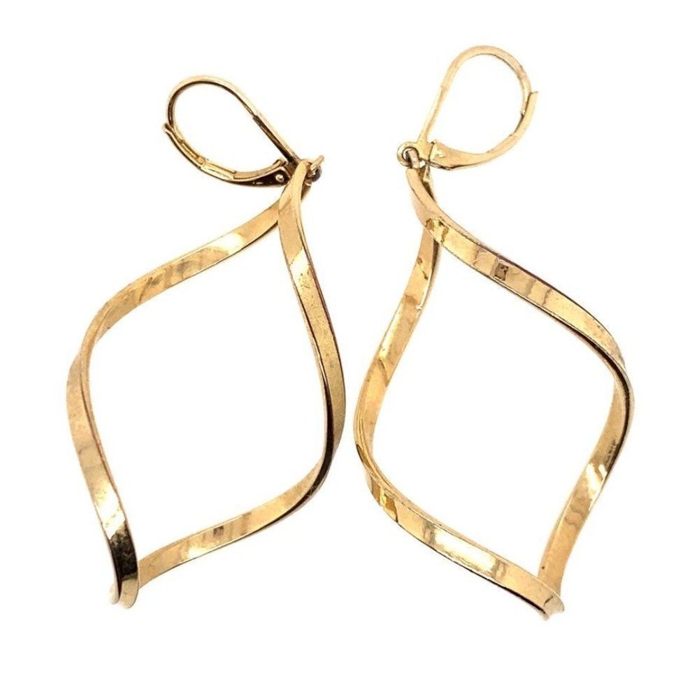 ‎Gold Wave Dangle Earrings